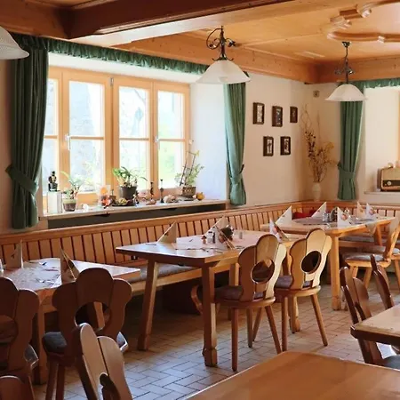 Augenstein Inn *