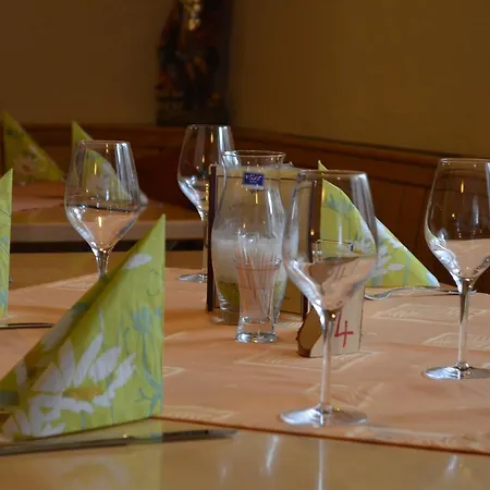 Augenstein Inn Winzer